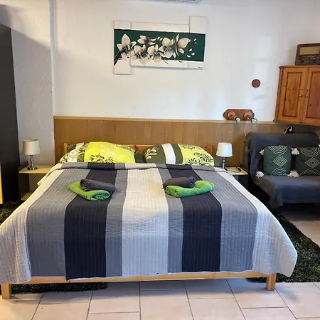 Horvath Apartmanhaz Apartamento Szigliget